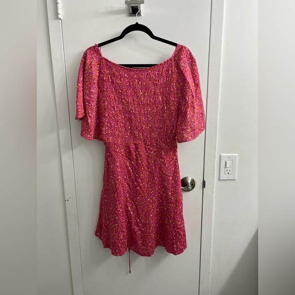 Sold - Picture 5 of 7